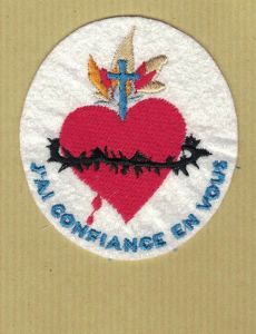 Coeur Sacré de Jésus broderie 8cm / 7,5cm