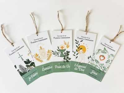 Lot de 5 images de première communion. Illustrations de Candy