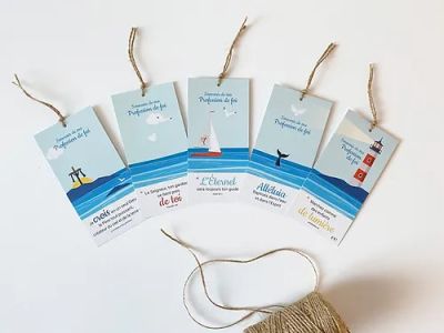 Lot de 5 images de profession de foi – illustrations de Candy