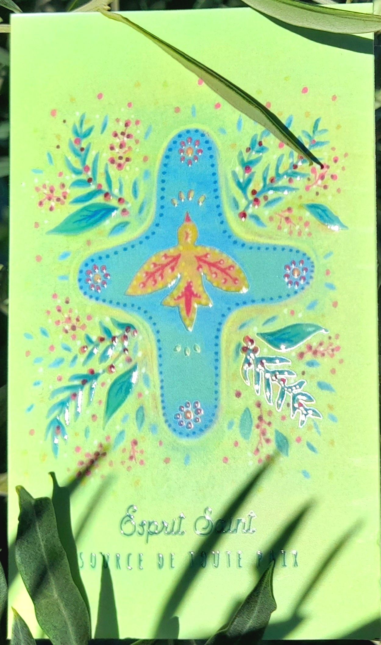 Image de baptême ; profession de foi et confirmation colombe et croix