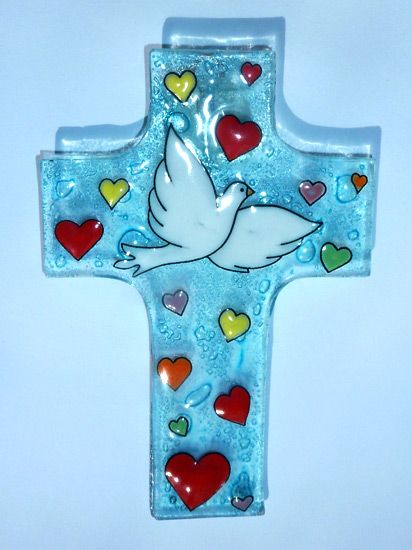 Croix de baptême colombe en verre